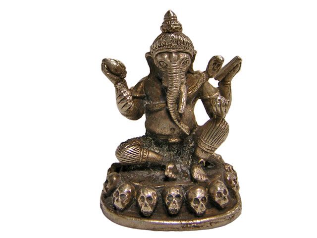 Sitting Ganesh on lotus